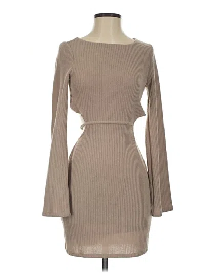 Pre-owned Le Lis Casual Dress In Tan
