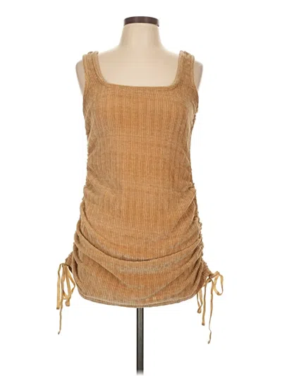 Pre-owned Le Lis Casual Dress In Tan