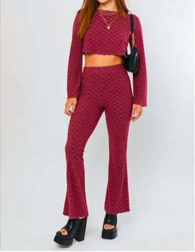 Le Lis Checkered Pants In Burgundy In Purple