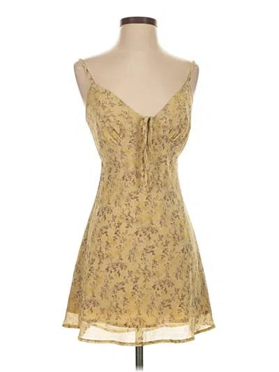 Pre-owned Le Lis Cocktail Dress In Gold
