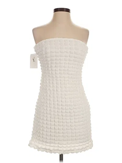 Le Lis Cocktail Dress In White