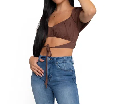Le Lis Dahlia Cut Out Crop Top In Brown