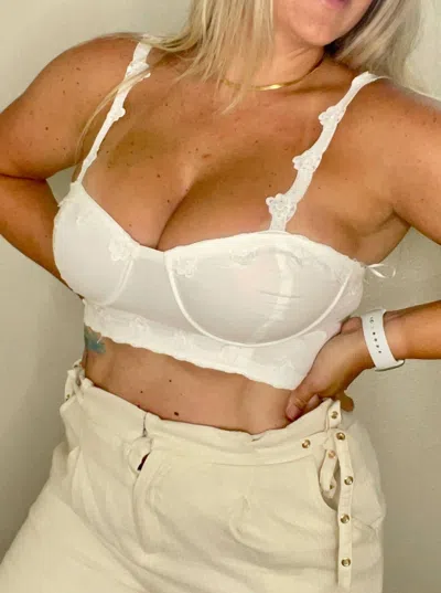 Le Lis Dukes Lace Corset Top In White