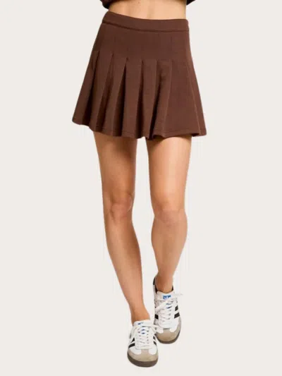 Le Lis High Waisted Pleated Skirt In Chocolate In Gold