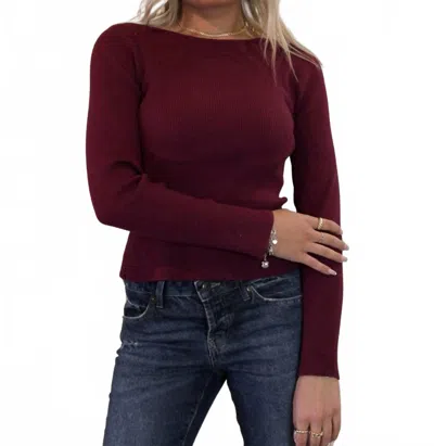 Le Lis Homecoming Bow Sweater In Burgundy