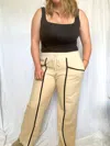Le Lis Katy Fleece Lounge Pants In Ivory