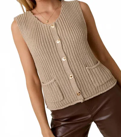 Le Lis Relaxed Button Down Chunky Sweater Vest In Taupe In Brown