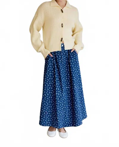 Le Lis Samantha Floral Pleated Circle Skirt In Medium Blue Denim