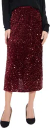 Le Lis Sequin Bias Maxi Skirt In Burgundy In White