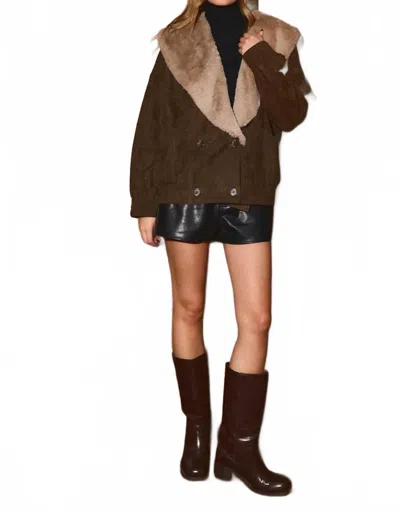 Le Lis Sherling Collar Oversized Jacket In Brown In Beige