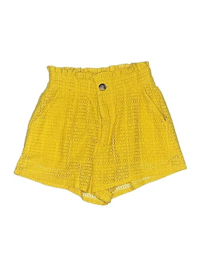 Pre-owned Le Lis Shorts In Yellow