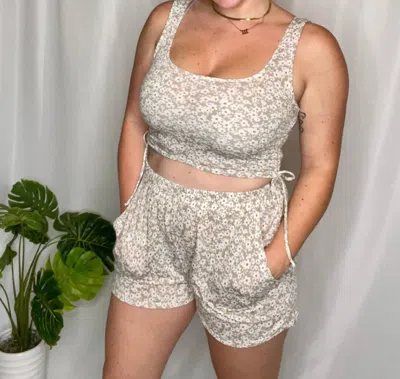 Le Lis Sundazed Floral Short Set In Beige In Multi