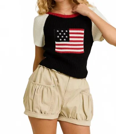 Le Lis Usa Flag  Raglan Short Sleeve Crewneck Ribbed Sweater Top In Navy In Black