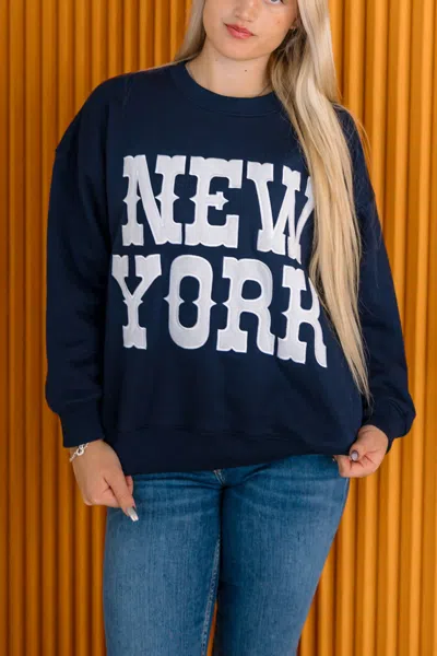 Le Lis Women's New York Oversized Crewneck Sweatshirt In Navy In Blue