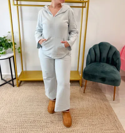 Le Marais High Tide Lounge Sweatshirt In Light Blue