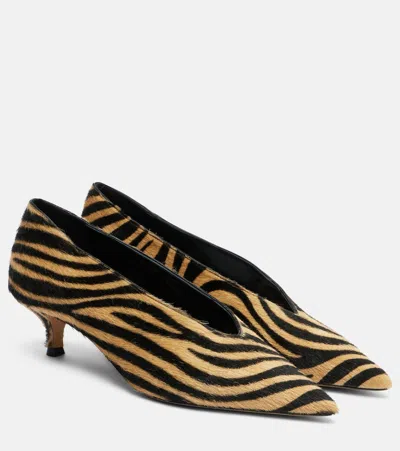 Le Monde Beryl Le Monde Béryl Babouche 40 Zebra-print Calf Hair Pumps In Gold