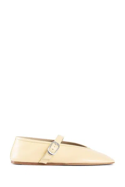 LE MONDE BERYL LE MONDE BERYL FLATS