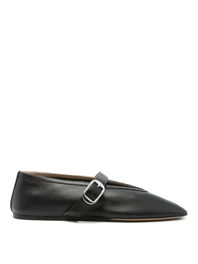 LE MONDE BERYL FLATS