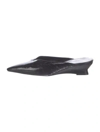 Pre-owned Le Monde Beryl Leather Animal Print Mules In Black
