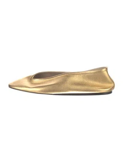 Pre-owned Le Monde Beryl Leather Ballet Flats In Neutral