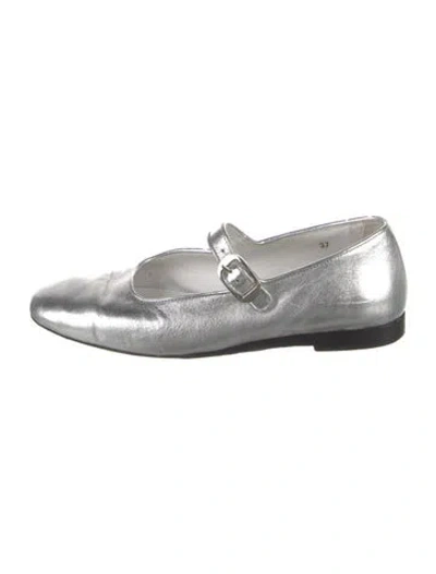 Pre-owned Le Monde Beryl Leather Mary Jane Flats