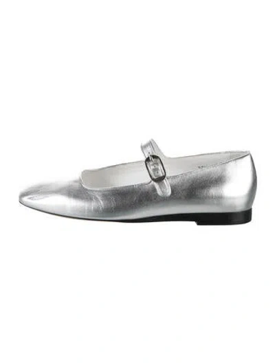 Pre-owned Le Monde Beryl Leather Mary Jane Flats In Metallic/silver