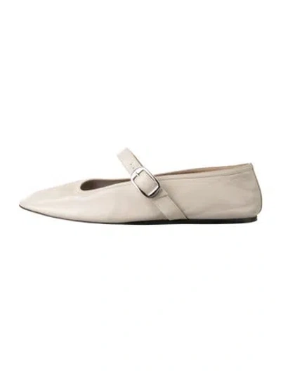 Pre-owned Le Monde Beryl Leather Mary Jane Flats In Neutrals