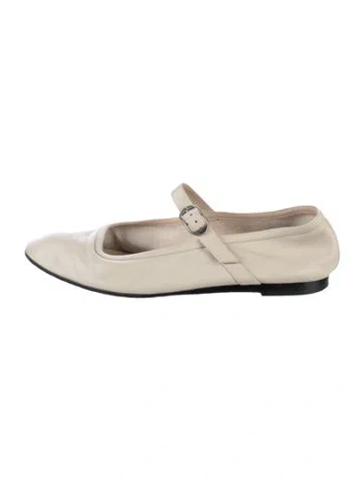 Pre-owned Le Monde Beryl Leather Mary Jane Flats In Neutrals