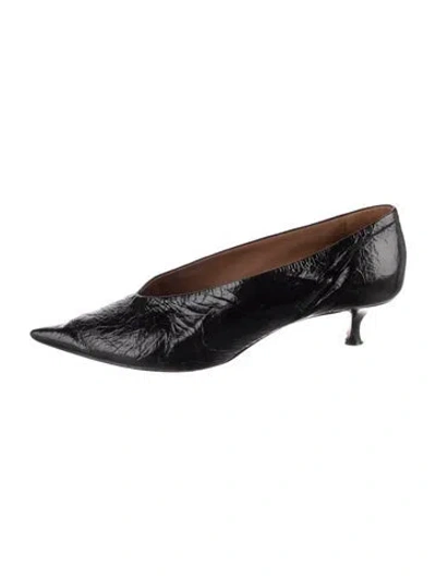 Pre-owned Le Monde Beryl Leather Pumps In Black