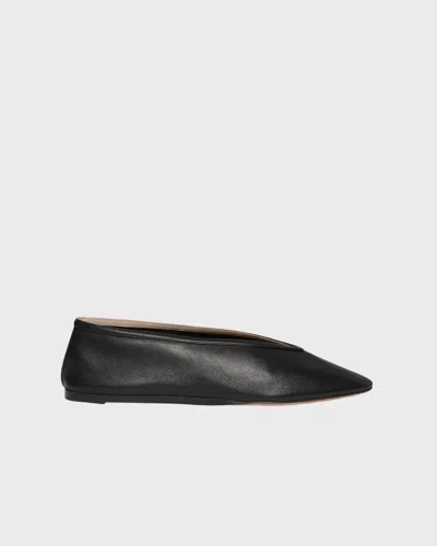Le Monde Beryl Leather Luna Ballet Flats In Blue