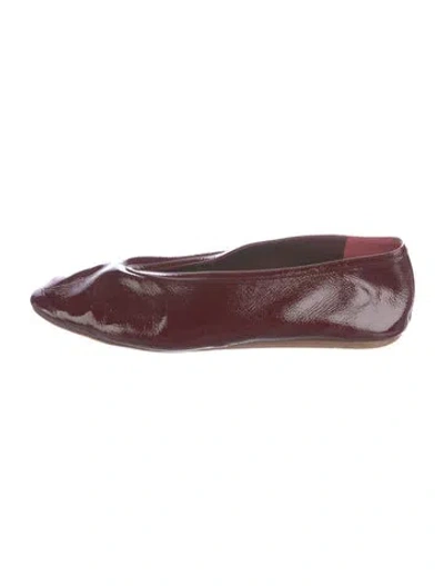 Pre-owned Le Monde Beryl Patent Leather Ballet Flats In Burgundy