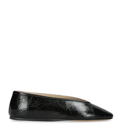 LE MONDE BERYL PATENT LEATHER LUNA BALLET FLATS