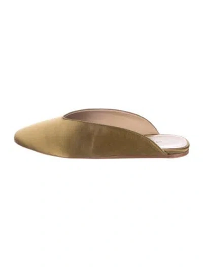 Pre-owned Le Monde Beryl Satin Mules In Green