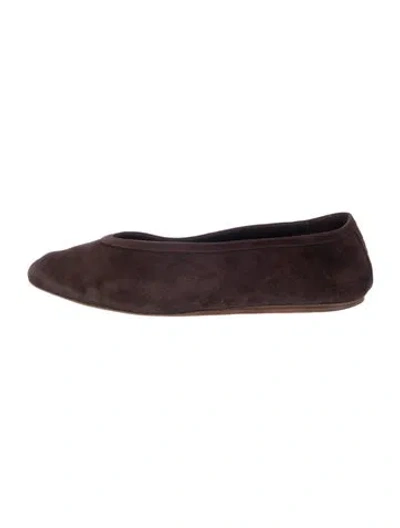 Pre-owned Le Monde Beryl Suede Flats In Brown