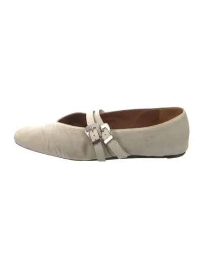 Pre-owned Le Monde Beryl Suede Mary Jane Flats In Neutral
