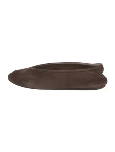 Pre-owned Le Monde Beryl Suede Mules In Brown