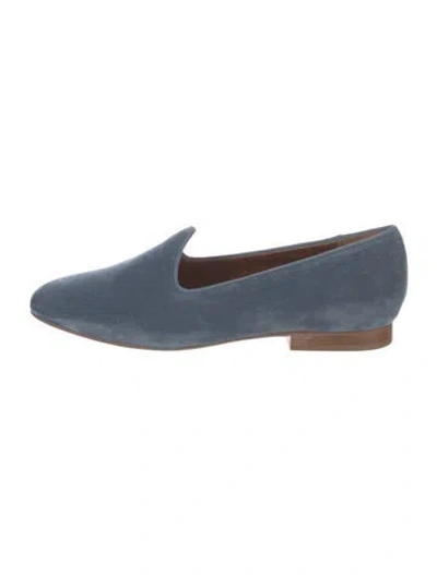 Pre-owned Le Monde Beryl Velvet Loafers In Blue