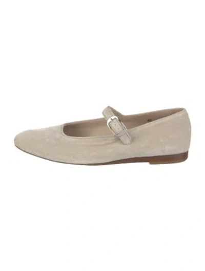 Pre-owned Le Monde Beryl Velvet Mary Jane Flats In Neutral