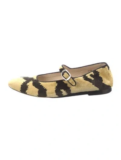 Pre-owned Le Monde Beryl Velvet Printed Mary Jane Flats In Neutral