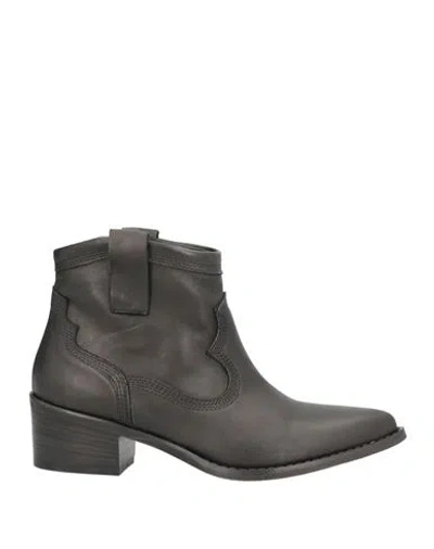 Le Pepite Woman Ankle Boots Black Size 5 Calfskin