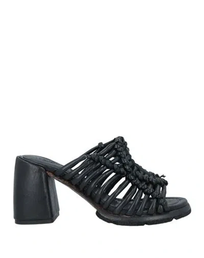 Le Ruemarcel Woman Sandals Black Size 8 Leather