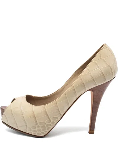 Pre-owned Le Silla 90mm Crocodile-effect Peep-toe Pumps In Neutral