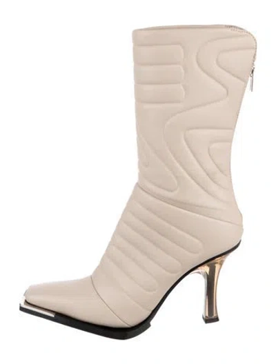 Pre-owned Le Silla Leather Boots In Neutral
