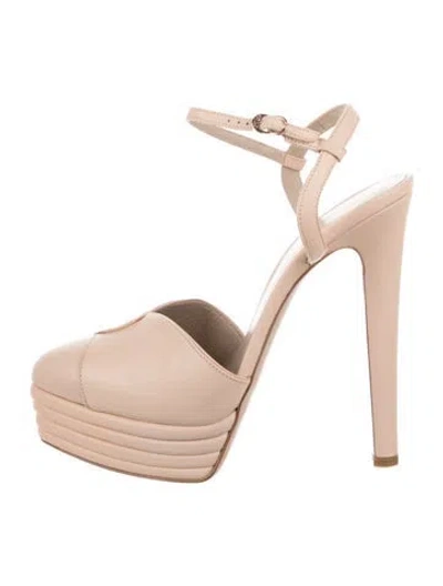 Pre-owned Le Silla Leather Pumps In Neutral