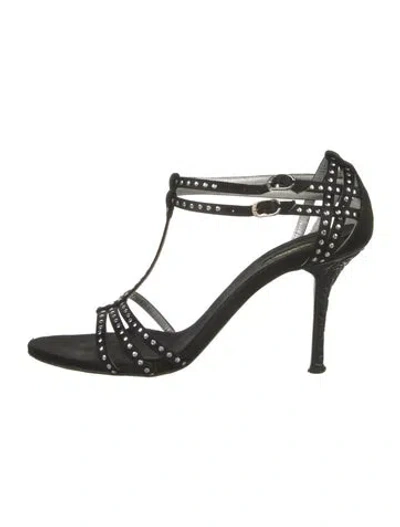 Pre-owned Le Silla Leather T-strap Sandals In Black