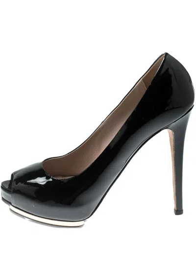 Pre-owned Le Silla  Patent Leather Peep Toe Pumps In Black