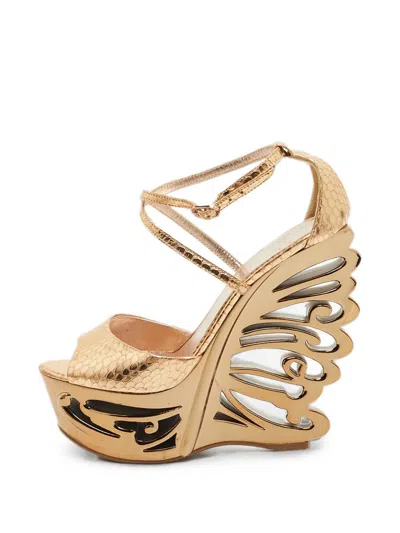 Pre-owned Le Silla Snakeskin-embossed Butterfly-wedge Sandals In Gold
