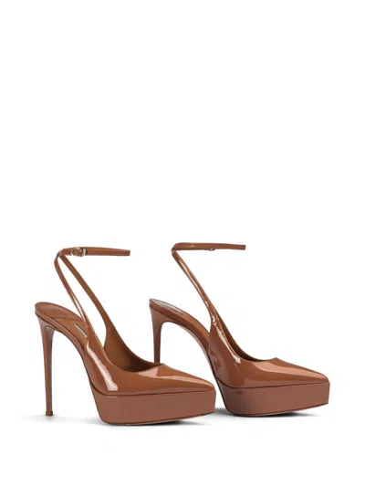 LE SILLA UMA PUMPS