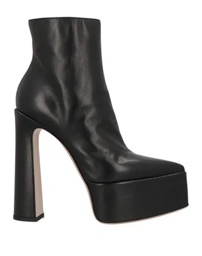 Le Silla Woman Ankle Boots Black Size 11 Leather
