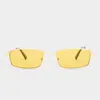 Le Specs Bizarro